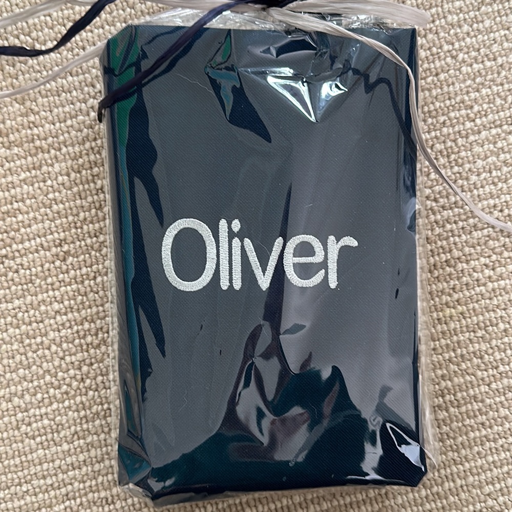 NWT Oliver duffel bag